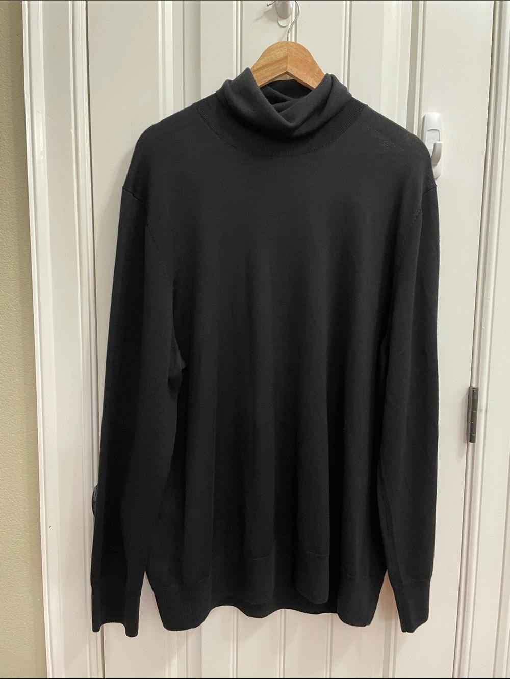 Brooks Brothers Italian Metino Wool  Black  Turtleneck Sweater Size XXL